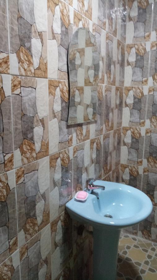 M-R Lodge Mankesim Екстер'єр фото